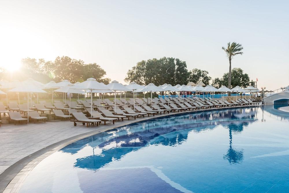 Caldera Beach Gerani  Exterior photo
