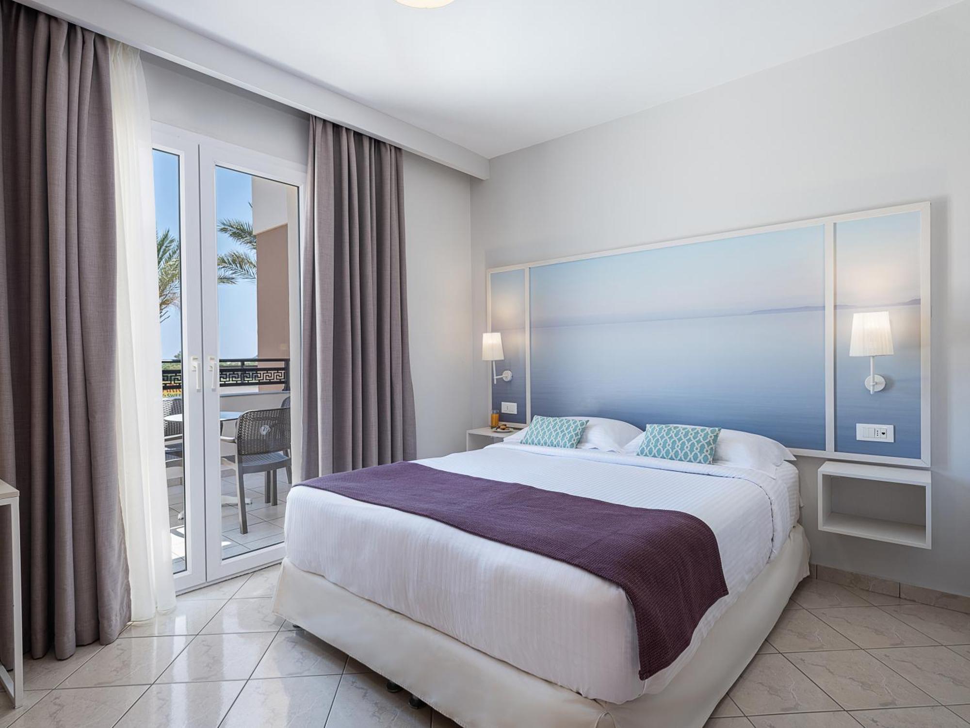 Caldera Beach Gerani  Exterior photo