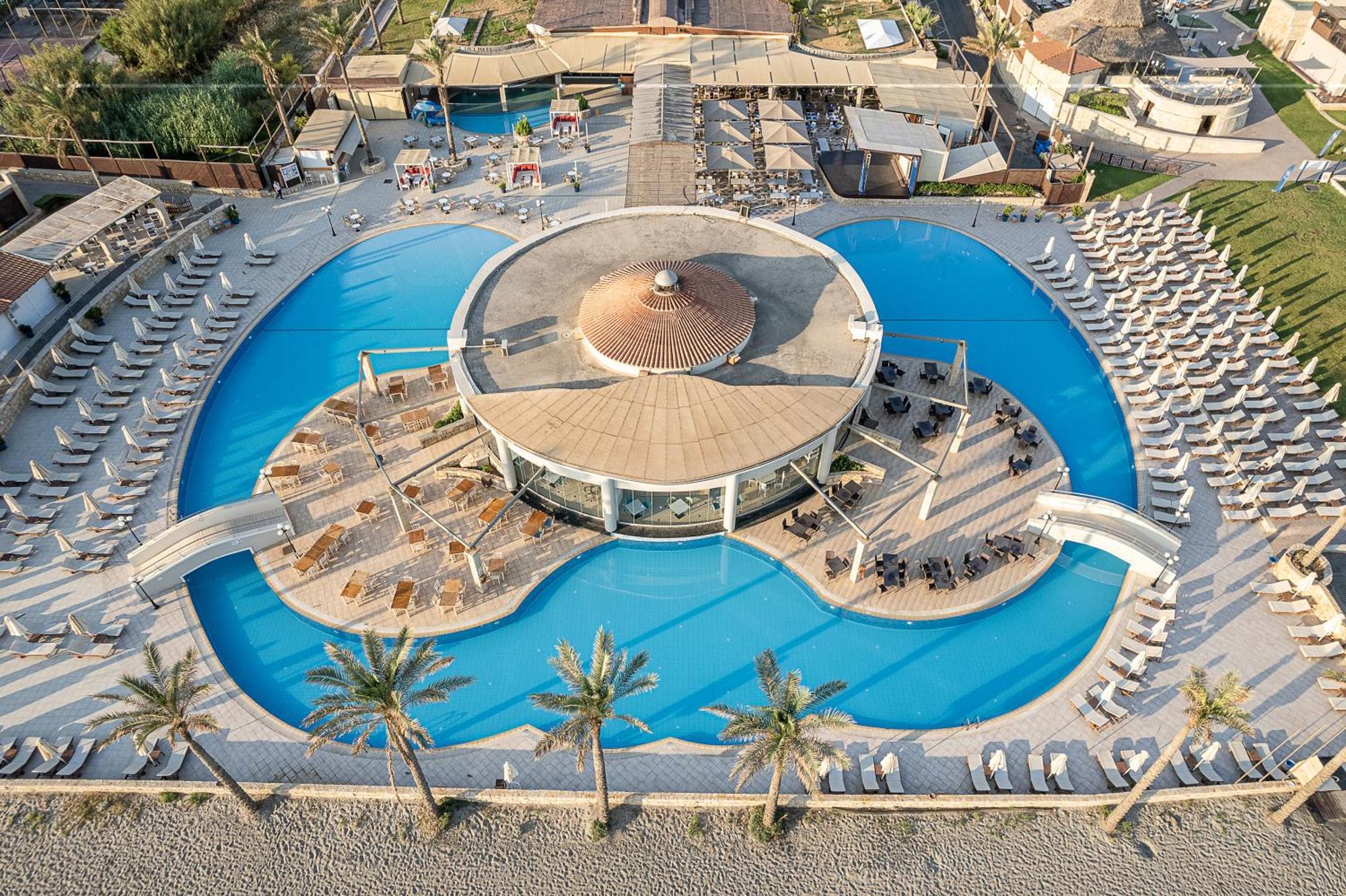 Caldera Beach Gerani  Exterior photo