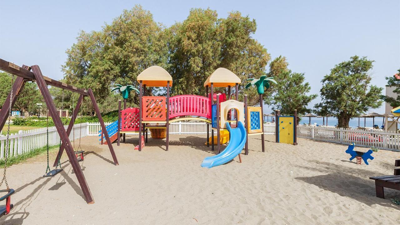 Caldera Beach Gerani  Exterior photo